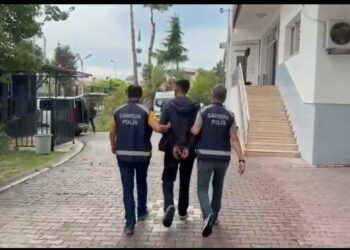Başkasına ait kimlik taşıyan hükümlü, parmak izinden tespit edildi