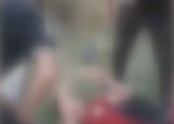 Arnavutköy'de 12 yaşındaki çocuğu boş arazide darbettiler; 3 gözaltı / Tekrar