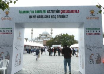 'İstanbul’un Anneleri', Gazze’deki çocuklar için kermeste buluştu