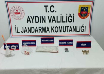 Kuşadası'nda uyuşturucu operasyonu: 3 gözaltı