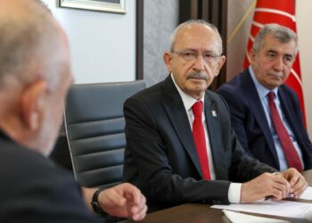 Kılıçdaroğlu, gazilerle bir araya geldi