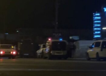 Adana'da inşaat malzemeleri satıcısına molotoflu saldırı