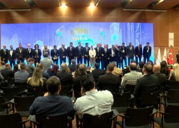 Bursa'da 'Binalarda Enerji Verimliliği ve Sıfır Atık Forumu' düzenlendi