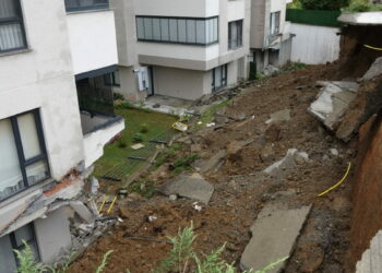 Trabzon’da metrekareye 50 kilogram yağış hasara yol açtı