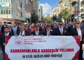 Tekirdağ'da 'Gaziler Günü Yürüyüşü' gerçekleştirildi