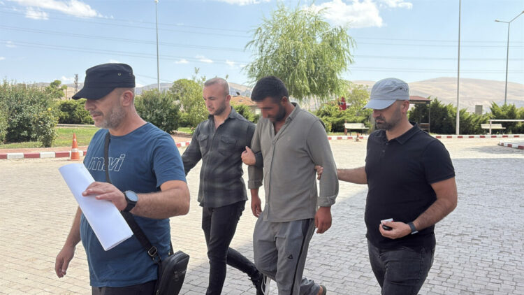 Kayıp Büşra bebeği çadırdan aldığı iddiasıyla gözaltına alınan şüpheli, adli kontrolle serbest