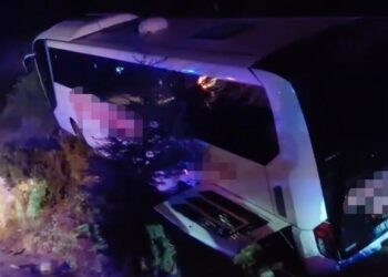 Manisa'da otobüs kazası: 18 yaralı -2