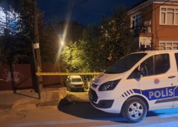 Ankara'da 2'si kardeş 3 kişi, bir apartman dairesinde öldürülmüş halde bulundu