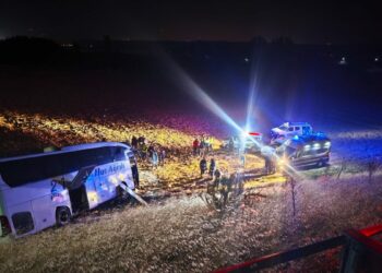 Amasya’da yolcu otobüsü şarampole uçtu: 2'si ağır 24 yaralı