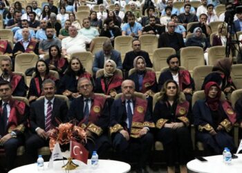 Kumar bağımlılığı, tedavisi olan psikiyatrik bir hastalıktır