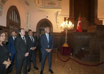 Bakan Ersoy, Kuzey Makedonyalı mevkidaşı ile bir araya geldi