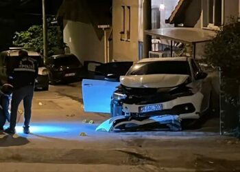 Buluşma bahanesiyle çağırdıkları kişiyi silahla yaralayan 3 sanığa hapis cezası