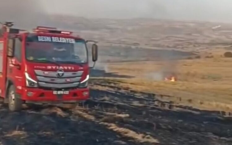 Adıyaman'da anız yangını söndürüldü
