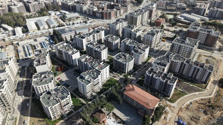 Hatay'da rezerv alanlardaki konutlarda yaşam yeniden başladı