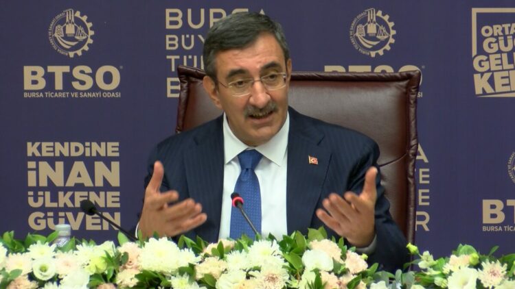 Cumhurbaşkanı Yardımcısı Yılmaz: Gerçek kahramanlar üretenler ve emek harcayanlardır