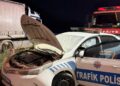 Radar görevi yapan polis aracına çarpan TIR'ın sürücüsü ağır yaralandı