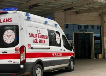 Tarım aracının devrildiği kazada: 7 yaralı