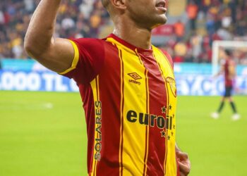 Göztepe'de Juan kaldığı yerden devam