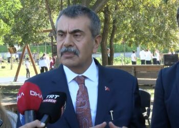 Bakan Tekin: Başka milletin oyunlarını çocuklarımıza öğretirsek, başka kültürleri içimize entegre etmiş oluruz