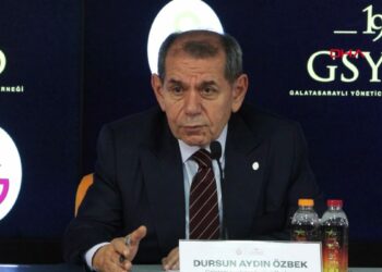 Dursun Özbek: Galatasaray’ın bu seneki şampiyonluğuna hizmet edecek transferler yaptığımızı düşünüyorum