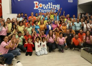 Samsun’da 119 işitme engelli bowling oynadı