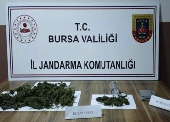 Bursa'da 1 kilo uyuşturucu ele geçirildi