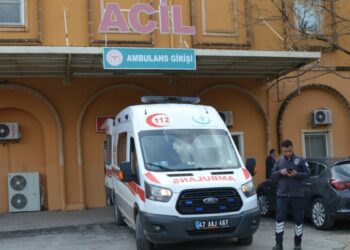 Akrabalar arasında taşlı, sopalı kavga: 6 yaralı