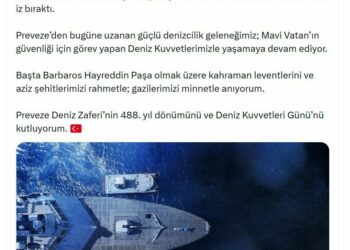İletişim Başkanı Duran, 'Deniz Kuvvetleri Günü'nü tebrik etti