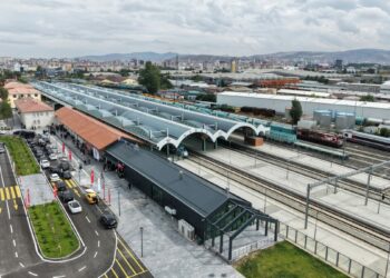 Sivas'ta yeni YHT Garı hizmete açıldı