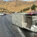 Mardin’de minibüs devrildi: 8 yaralı