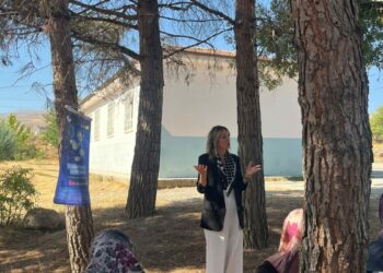 TİKAV, 'Kuşaktan Kuşağa Konuşuyoruz’ projesiyle kırsaldaki kadınlarla buluştu