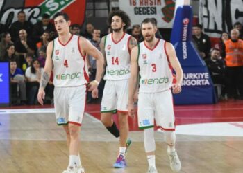 Karşıyaka transfer yasağını kaldırmak için zamanla yarışıyor: Basketbolda teknik heyeti açıkladı