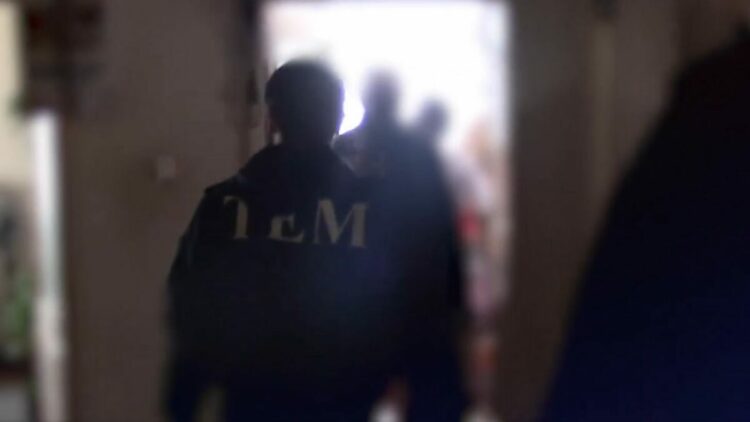 FETÖ/PDY terör örgütüne bir operasyon daha: 4 şüpheliden 3'ü gözaltına alındı