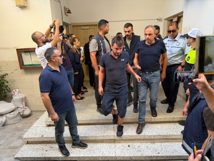 Girne açıklarındaki gemi kazasına ilişkin soruşturmada 9 şüphelinin tutukluluk süresi uzatıldı