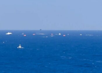 Girne'de batan gemiyle 3 ay önce seyahat eden yolcu: Dalga vurdu, gemi su almaya başladı