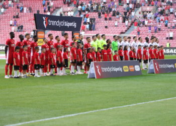 Samsunspor’da 7 futbolcu özel programda, 5 oyuncu milli takımda