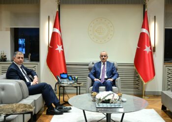 Bakan Uraloğlu, İzmir Büyükşehir Belediye Başkanı Tugay'ı kabul etti