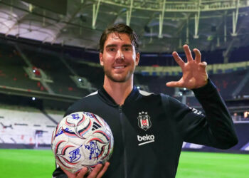 Beşiktaş’tan Dusan Vlahovic’in PFDK’ya sevkine tepki: "Karar, adalet ve eşitlik ilkeleriyle bağdaşmıyor"