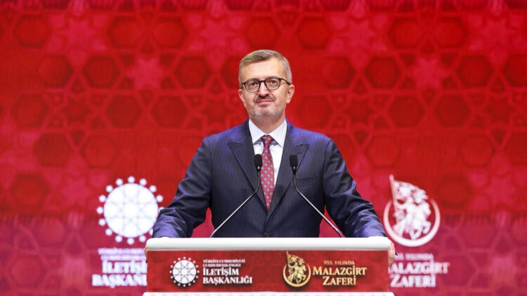 İletişim Başkanı Duran'dan 'İzmir'in kurtuluş yıl dönümü' mesajı: "Anadolu işgalinin sona erdirilmesinde belirleyici"