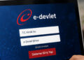 Vefat eden kişinin e-Devlet hesabına ne oluyor? Mirasçılar şifreyle giriş yapabilir mi?
