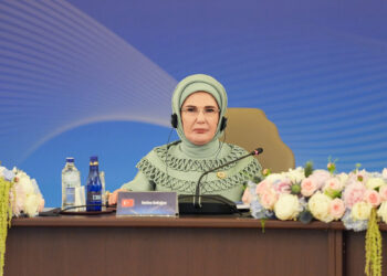 Emine Erdoğan'dan yeni eğitim öğretim yılı mesajı: "Yeni eğitim öğretim yılı hayırlı olsun"