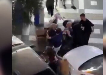Şanlıurfa'da döner bıçaklı kavga korku saçtı: 2 yaralı