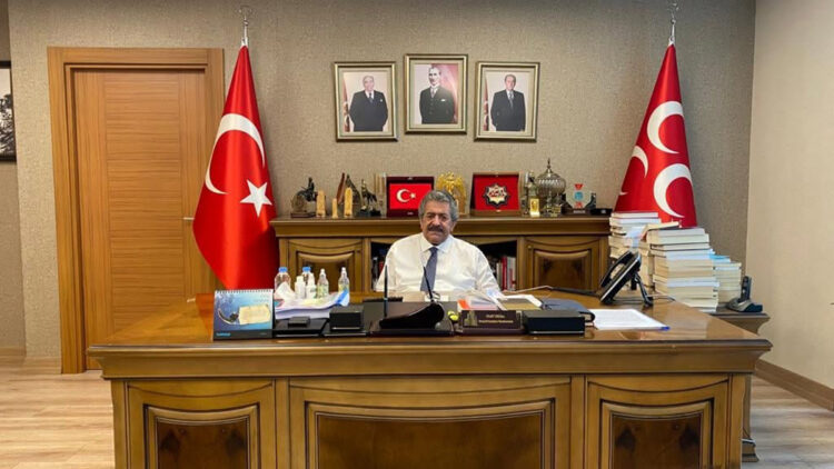 MHP'li isimden yeni yasa önerisi: "Siyasi parti kurmak, şirket kurmaktan kolay"