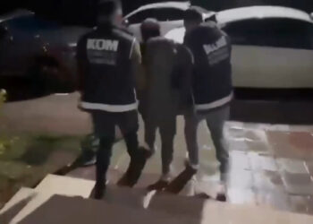 İstanbul merkezli 6 ilde FETÖ operasyonu: 20 gözaltı, 5'i aktif kamu görevlisi