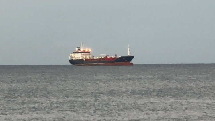 Silivri'de batan geminin yeri tespit edildi: TCG Akın gemisi buldu
