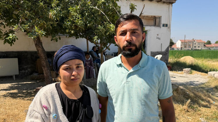 Girne’deki gemi kazasında kaybolan kadının çocuklarından acı çağrı: "Annemizi bulun"