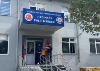 Arnavutköy'de servis şoförünün öldürüldüğü silahlı kavga kamerada