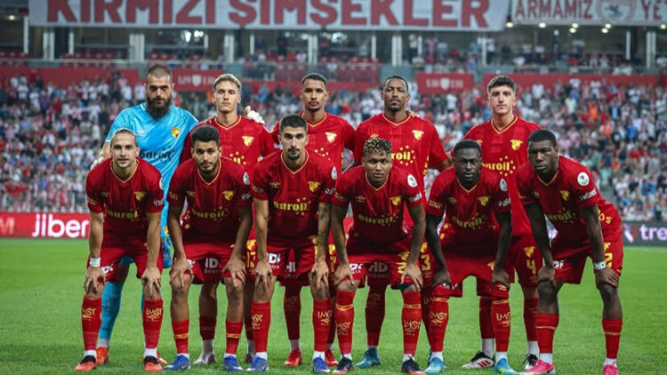 Göztepe'de kadro istikrarı bozuldu: Takımın iskeletini oluşturan isimler veda etti