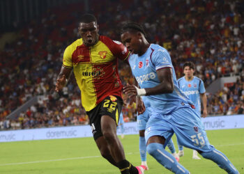 Göztepe'de golcü Armstrong formayı kaptırdı: Son haftalarda yedeğe çekildi