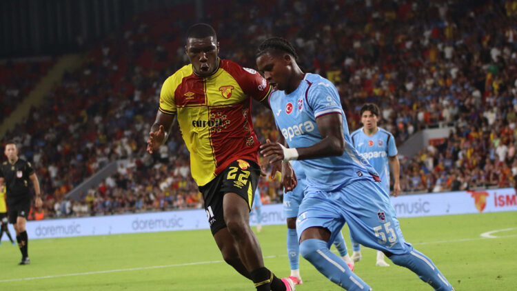 Göztepe'de golcü Armstrong formayı kaptırdı: Son haftalarda yedeğe çekildi